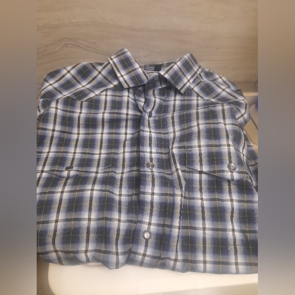 Banana Republic - Mens Casual Button Down Shirt - Large - Blue/Black Plaid - Picture 6 of 9